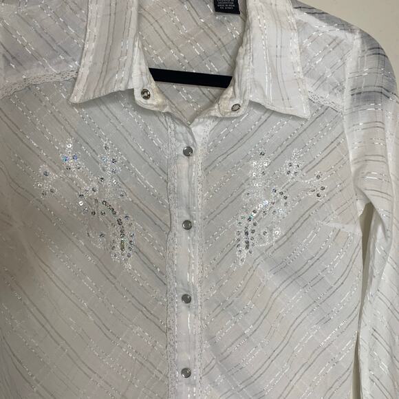 Vanity White Western Snap Front Shirt Sz Small - Picture 7 of 8